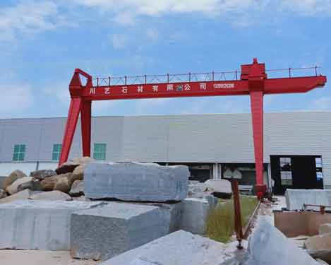 MGH型電動葫蘆雙主梁門式起重機....jpg